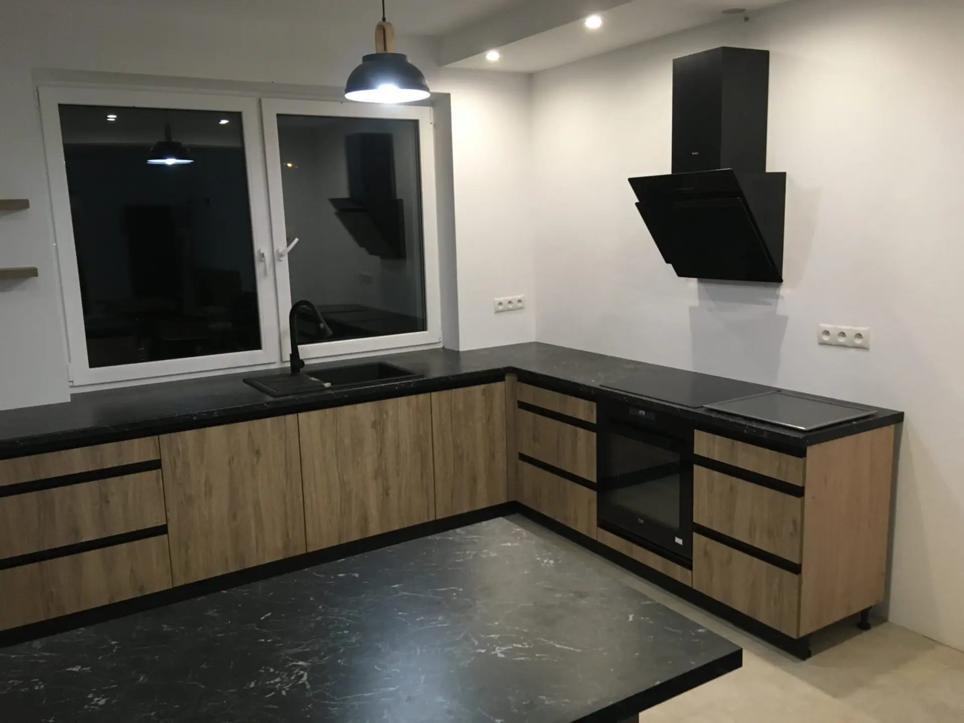 Meble kuchenne na wymiar w kształcie litery L